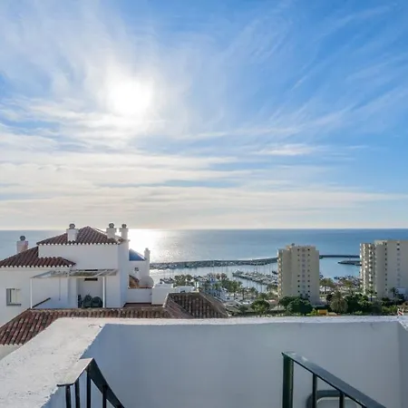 Apartamento Puerto Blanco Estepona