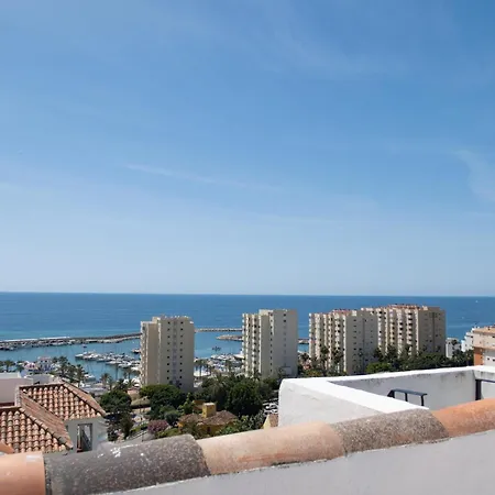 Apartment Stylish 2 Bedroom Penthouse With Breathtaking View